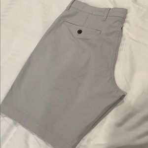 9” 1901 Grey short